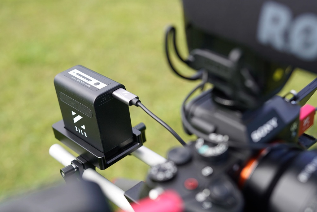 ZILR USB-C to Panasonic DMW-DCC16